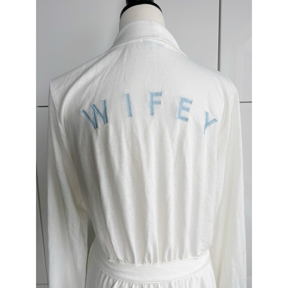 PJ Salvage Wifey Robe White Blue Embroidery Size Large Bride Wedding Bridal